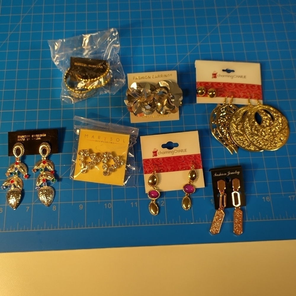 9 Pairs Of Bnwt Earrings Bundle! Various Styles, All For Pierced Ears.
